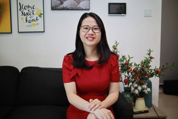 Cô Thuần Mẹ Việt